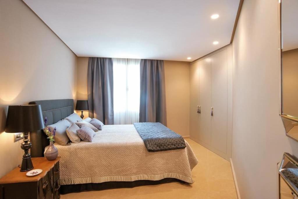 Elegante Apartamento Zona Arenal Platja de Larenal Buitenkant foto